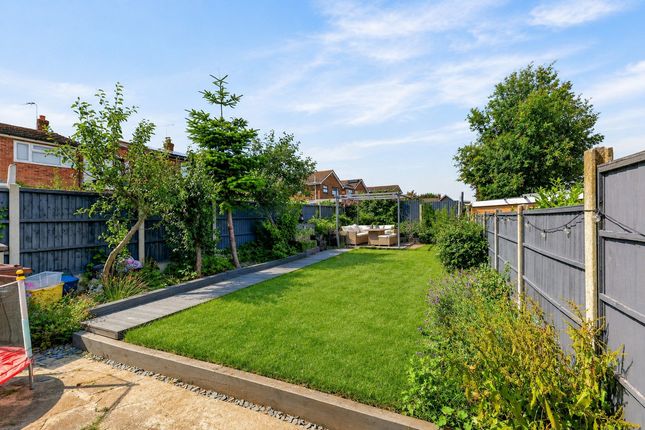 1, Kingfisher Drive, South Benfleet photo 4