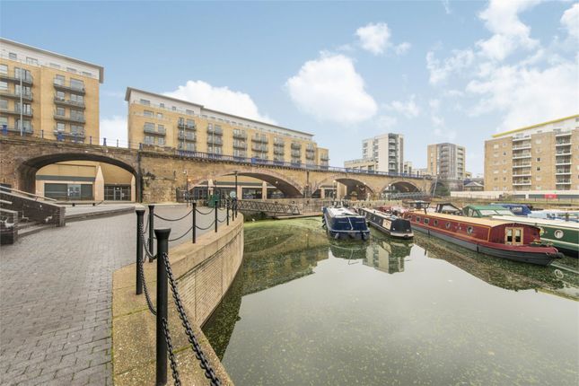 Flat to rent in Limehouse Basin, 7 Branch Road