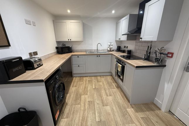 R2, 11 Bennett Street, Long Eaton photo 5