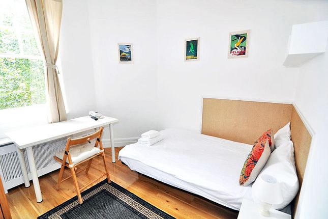 Studio To Rent