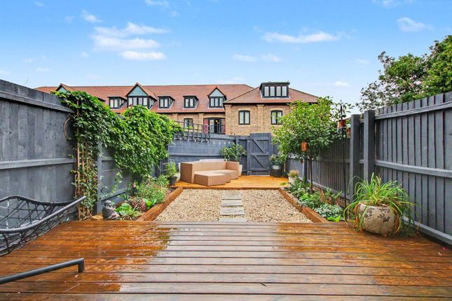 184, Dobede Way, Ely photo 4