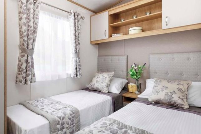 Carnaby Highgrove Brookwood,, Brooklyn Holiday Park, Gravel Lane, Southport photo 5