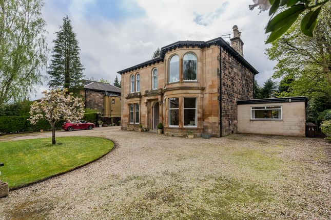 Town house for sale in 19 High Calside, Paisley