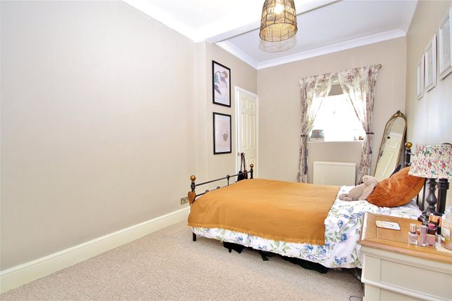 Flat for sale in York Road, Woking, Surrey