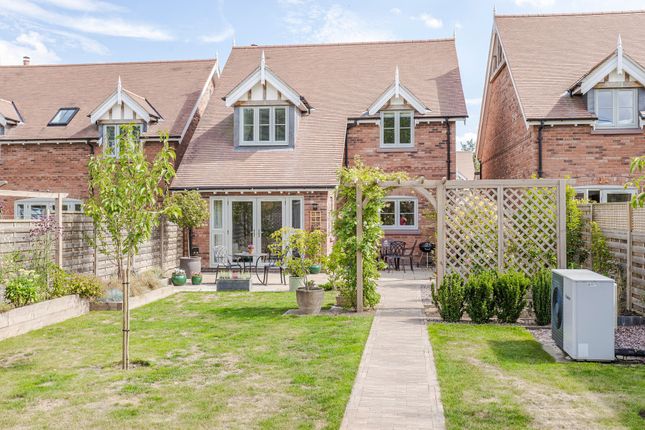 3 Pulford Place, Tarporley photo 4