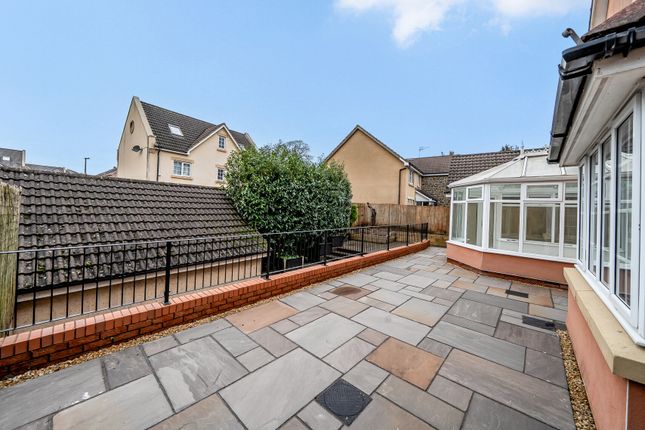 47, Theynes Croft, Bristol photo 3