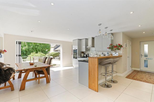 Orchard House, Cotswold Close, Stroud photo 4