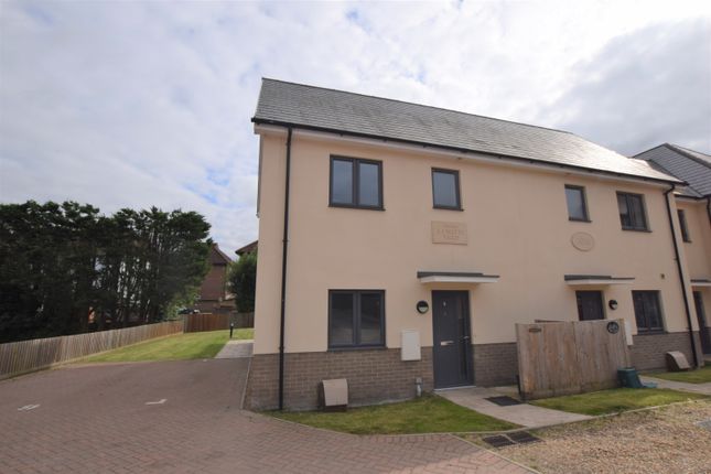 Thumbnail Semi-detached house to rent in Priory Street, Colchester, Essex