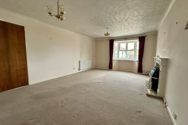 8, Gilpin Close, Dawlish photo 4