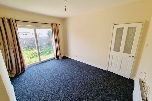 Property to rent in The Broadway, Dudley