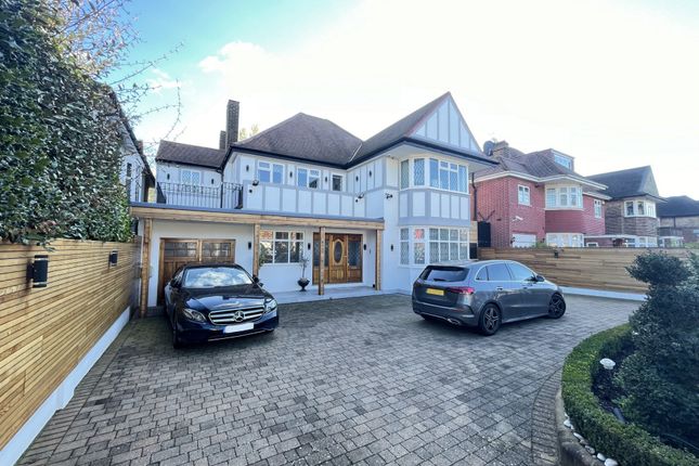 Thumbnail Detached house to rent in Manor House Drive, Brondesbury Park