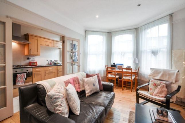 65b, Hampden Road, London photo 4