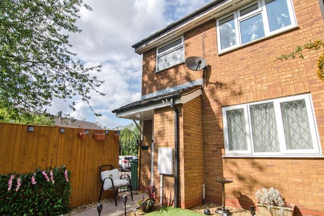 Flat for sale in Bettys Lane, Norton Canes, Cannock