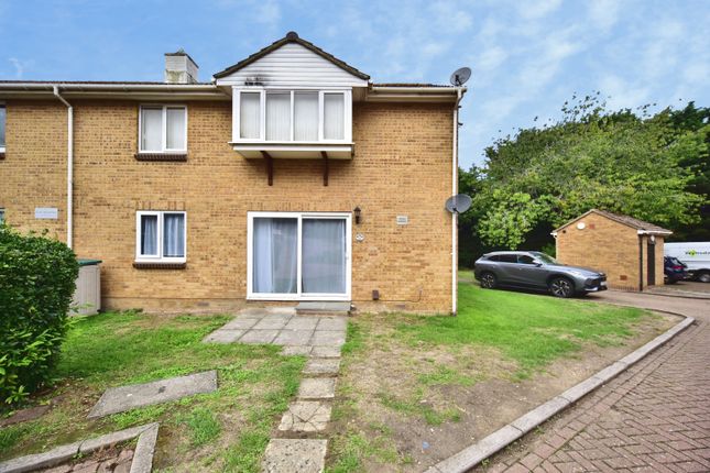 77, Fallowfield, Sittingbourne photo 4