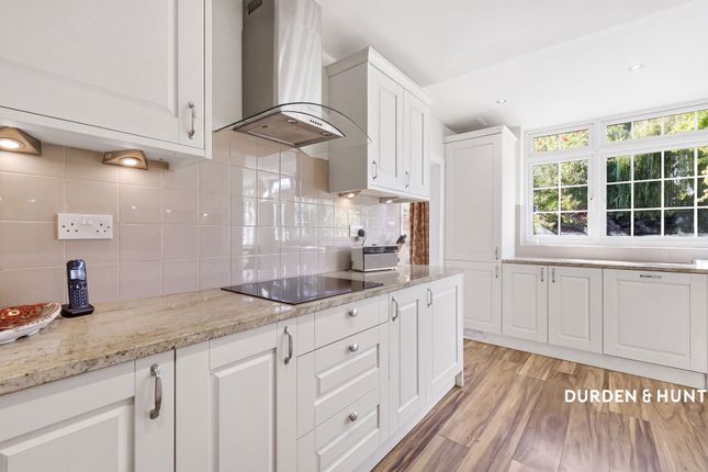 25 Lancaster Avenue, London photo 4