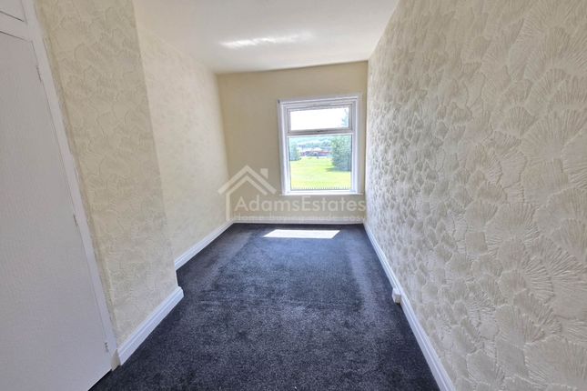 38, Cravendale Road, Dewsbury photo 5
