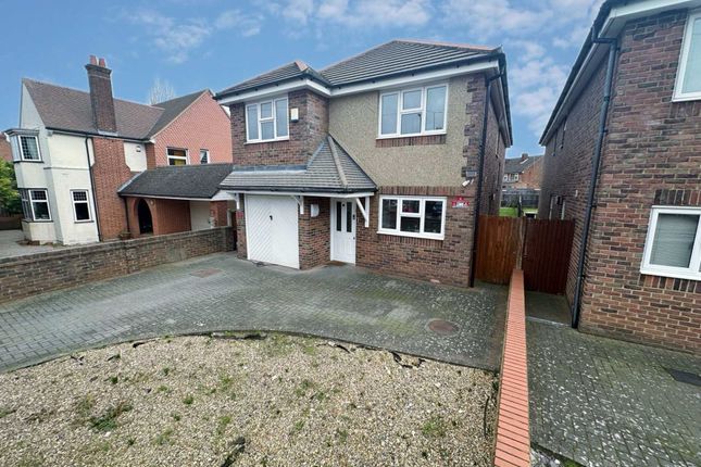 Detached house for sale in The Avenue, Luton