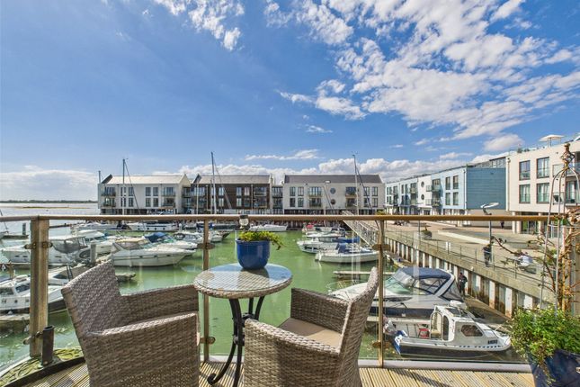 3 The Hard,, Waterside Marina, Colchester photo 4