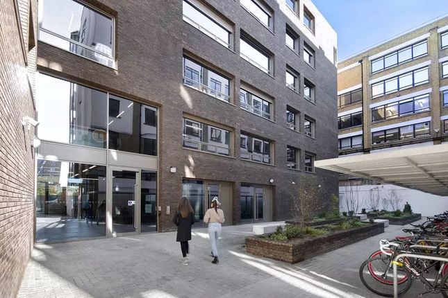 Office to let in Drummond Road, London