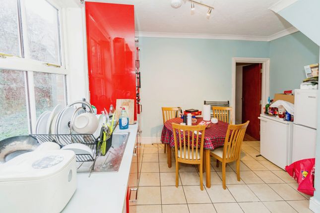 Flat for sale in The Avenue, Southampton, Hampshire