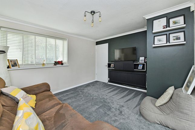 20, Malory Close, Plymouth photo 2
