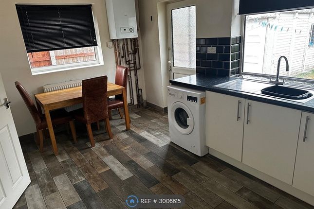 Clifton Drive, Blacon, Chester photo 4