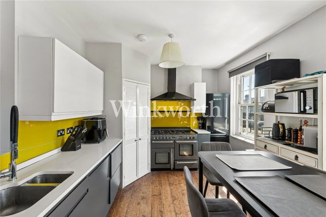 296, Lordship Lane, London photo 4