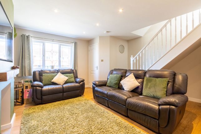 23 Springvale Close, Sharlston Common,, Wakefield photo 5