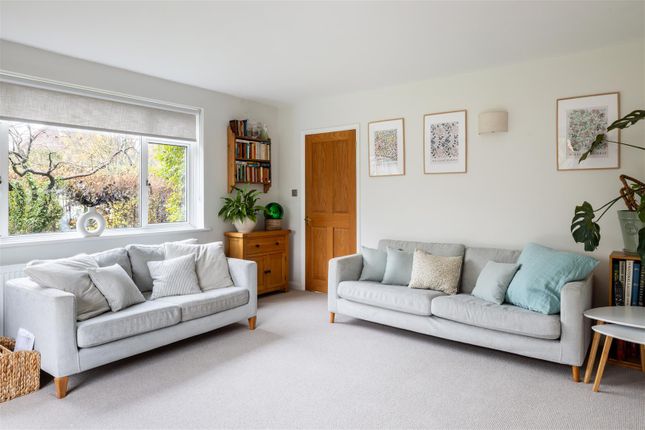 Heather Lodge, Clayhill Road, Reigate photo 3
