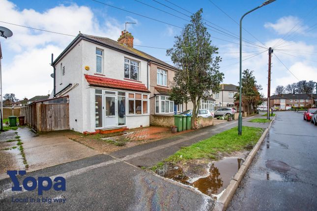 Thumbnail Semi-detached house for sale in Lincoln Road, Erith