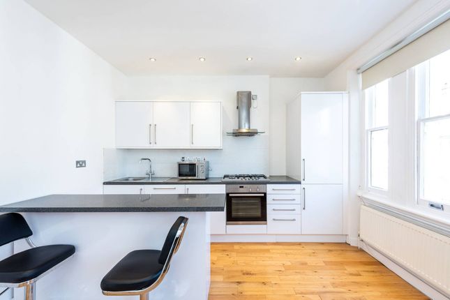 Thumbnail Flat to rent in Westgate Terrace, Chelsea, London