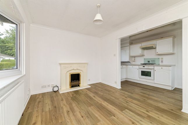 5, Hillcrest Park, Letchworth Garden City photo 3