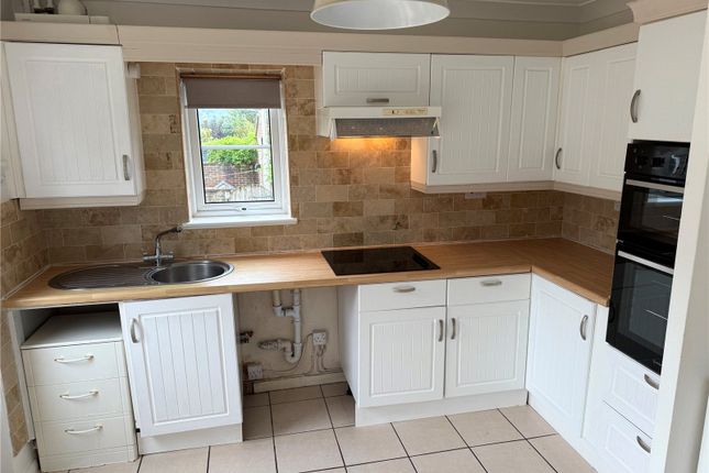 2, Blenheim Court, East Sussex photo 2