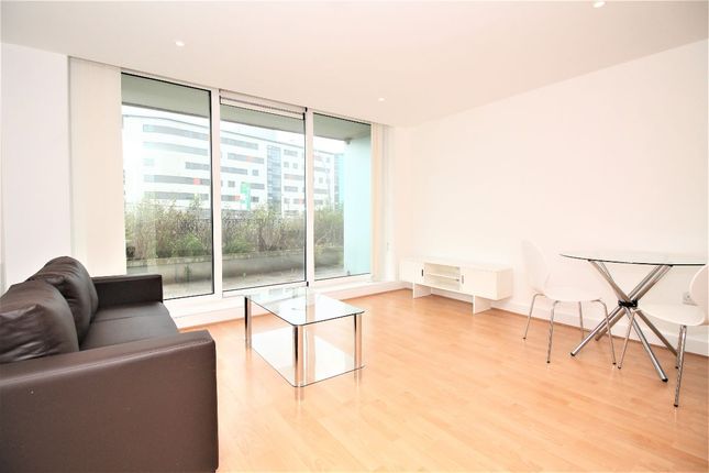 Flat to rent in Fathom Court, Basin Approach, Gallions Reach