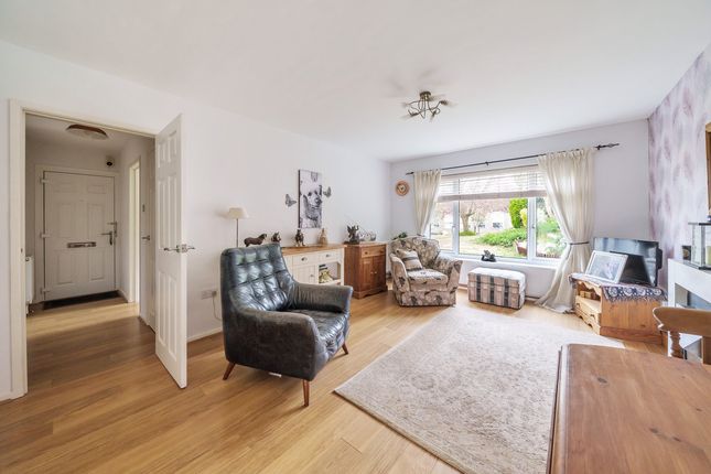 56, South Road, Corfe Mullen photo 4
