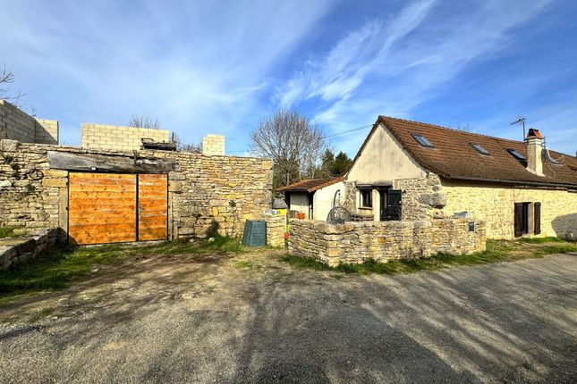 Thumbnail Property for sale in Salvagnac Cajarc, Aveyron, France