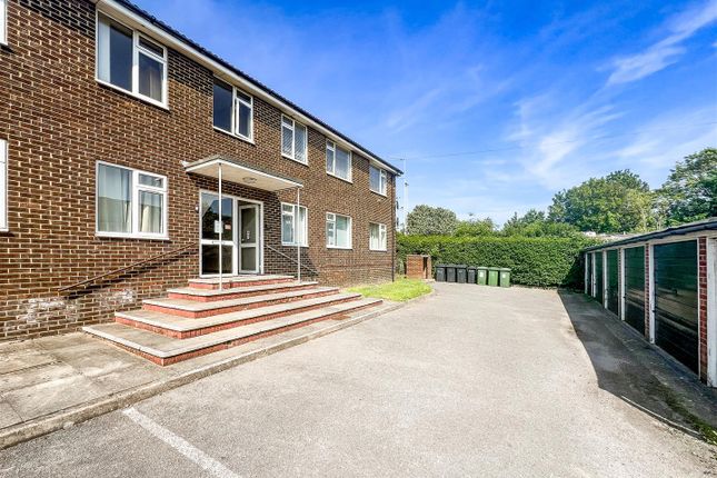 Flat for sale in Copsey Close, Portsmouth
