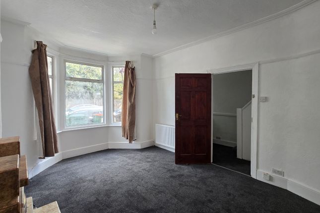 9, Navarre Road, London photo 2