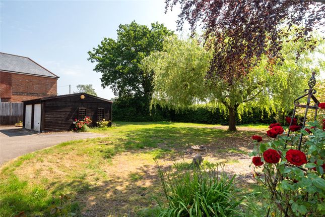 Bungalow for sale in Lower Platts, Ticehurst, Wadhurst, East Sussex