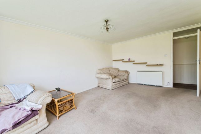 13 Chichester House,, Coates Road, Devon photo 4