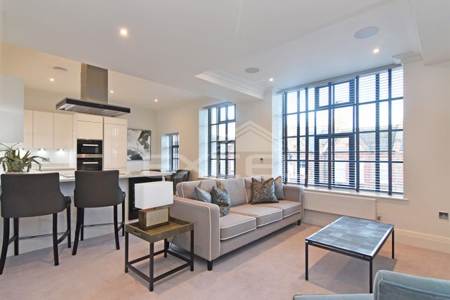 Flat to rent in Palace Wharf Apartments, Rainville Road, Hammersmith