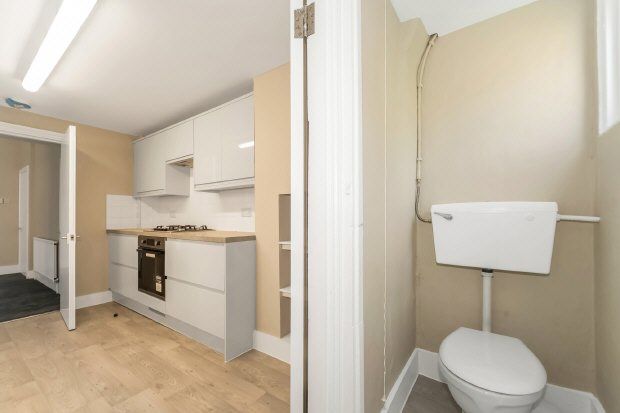 72, Garthorne Road, London photo 4