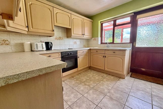 2, Clee View Meadow, Dudley photo 4