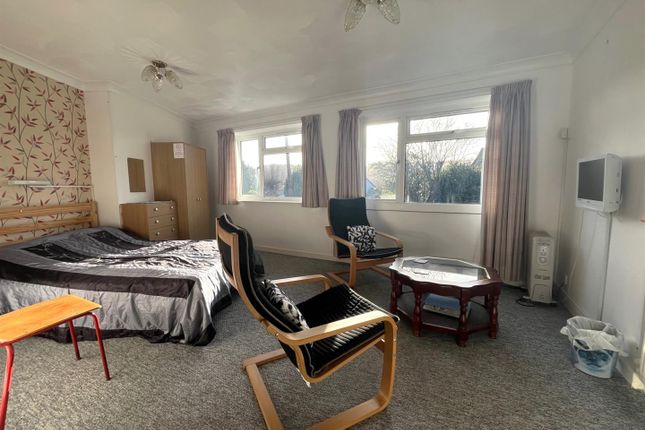Westland Flats, 6, Northbrook Road, Swanage photo 4
