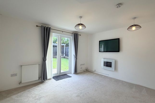 31 Plough Drive, Glasgow photo 3