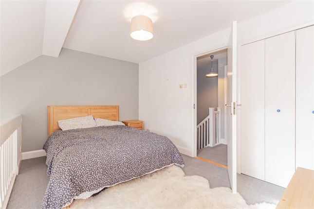 Maisonette for sale in Heatherbank Close, Crayford, Dartford, Kent