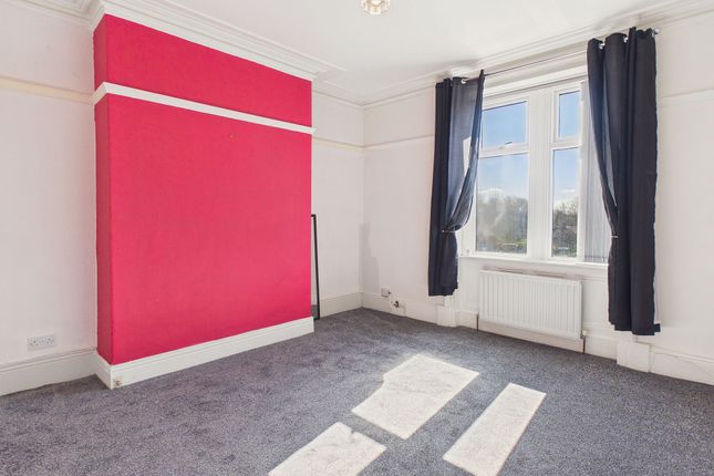 8 Greenfield Terrace, Gateshead photo 4