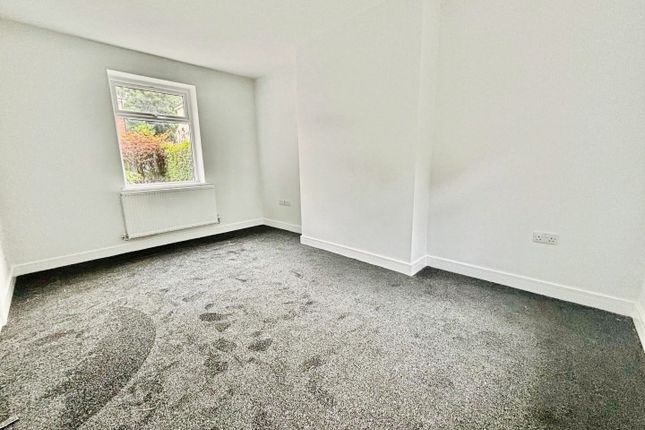 130, Hartley Brook Avenue, Sheffield photo 4