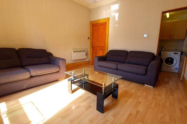 Flat to rent in St Andrew Street, The City Centre, Aberdeen
