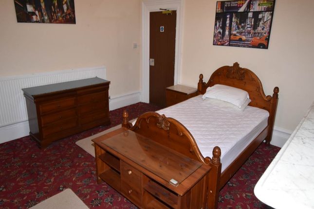 Bedroom 2, Photo 1